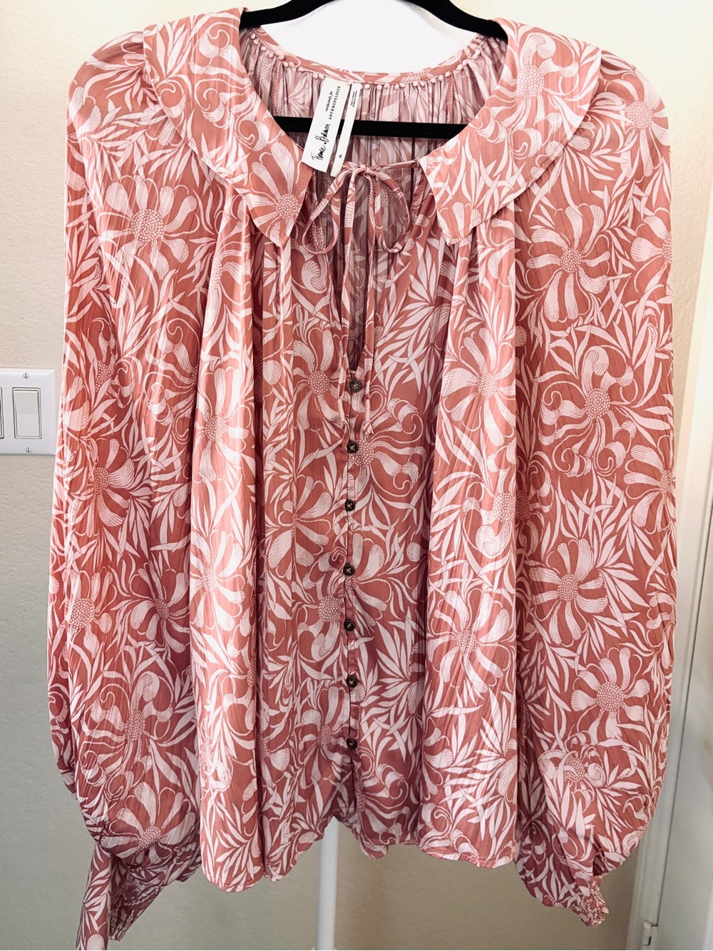 Anthropologie Dusty Rose Floral Tie-Neck Button Down w/ Huge Balloon Sleeves